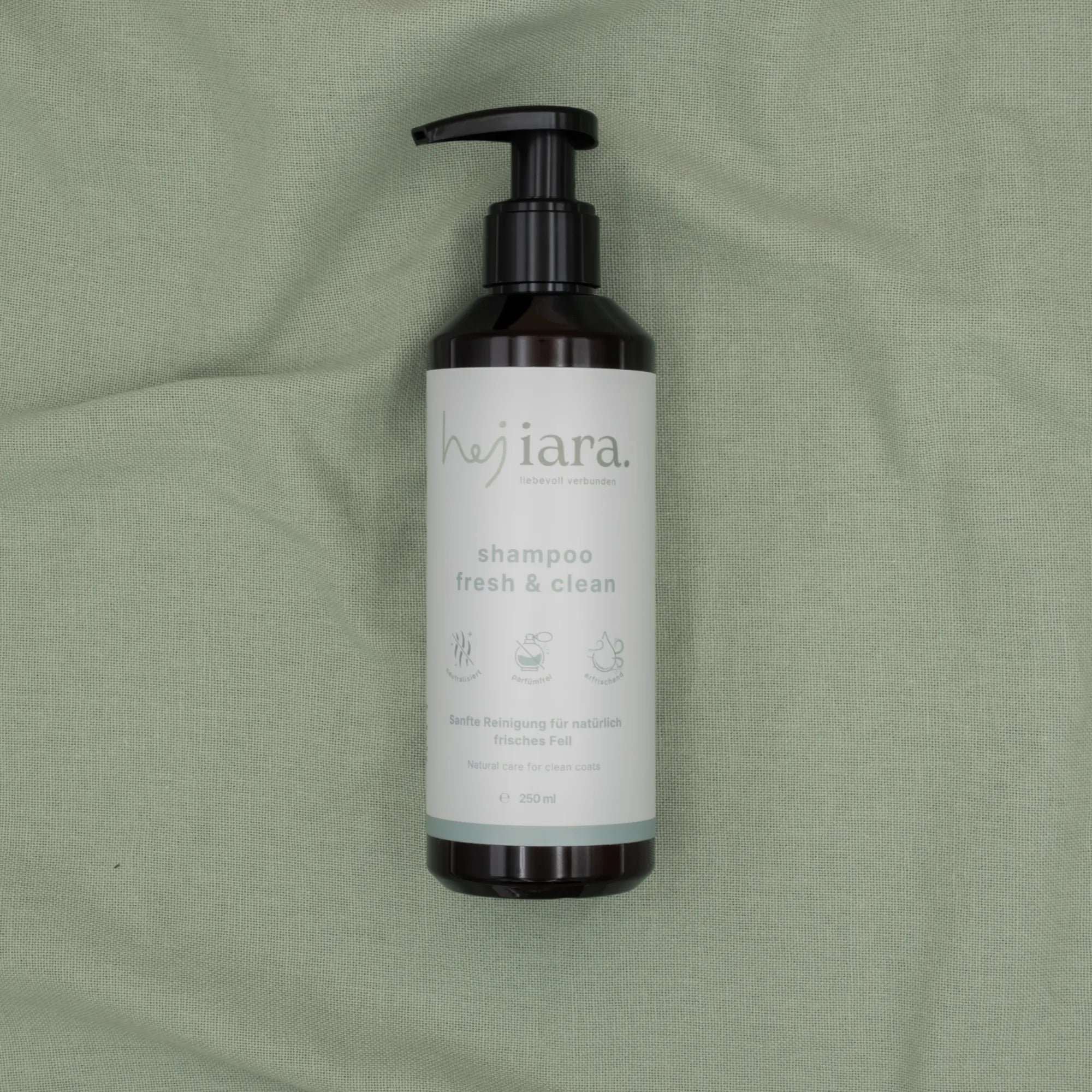 Geruchsneutralisierendes Hundeshampoo in 250 ml Flasche